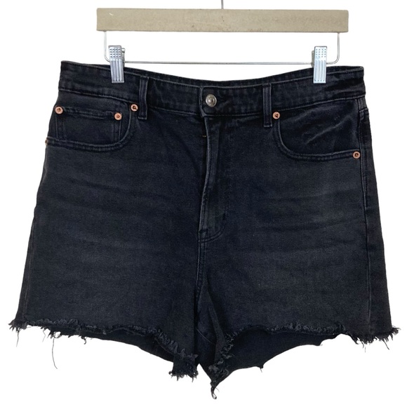 AMERICAN EAGLE BLACK HIGH RISE RAW HEM SHORTS, SIZE 12 - Picture 1 of 4